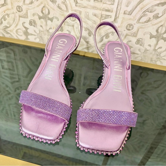 Gianni Bini Elena Bling Studded Detail Low Slingbacks, SZ 6.5 NWOB - Picture 2 of 7